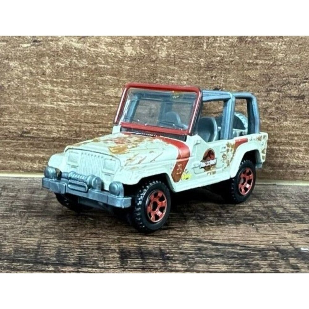 Matchbox Jeep Wrangler Jurassic Park Jeep World 2017
